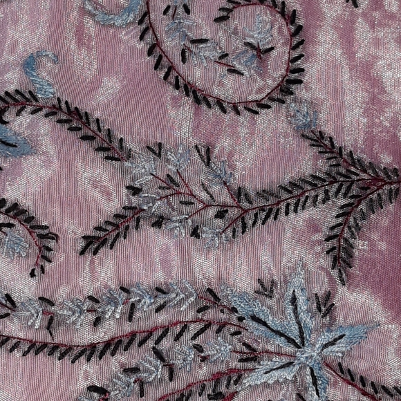 Saree - Picture 7 of 8